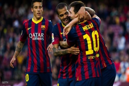 ثلاثية ميسي تقود برشلونة لسحق أوساسونا