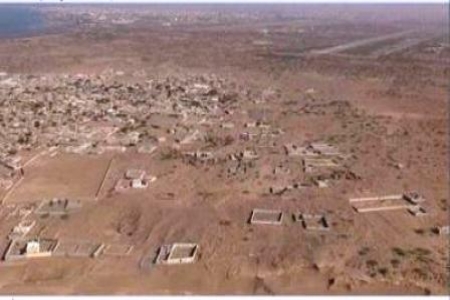 خبير دولي في قضايا الأراضي يلتقي لجنة معالجة أراضي الجنوب المنهوبة
