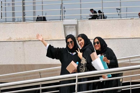 السعودية: الشورى يصوت على رياضة البنات وتدريس معلمات للبنين