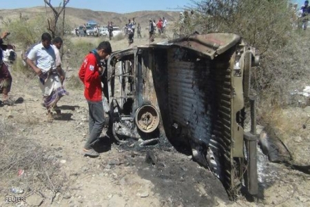صحيفة خليجية : حرب صنعاء و‘‘القاعدة ‘‘ في أوجها