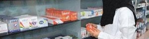 "العمل السعودية" تتجه لتأنيث الصيدليات بعد عامين