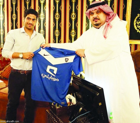 الحمد هلالي.. وبينتللي يقترب من «الزعيم»