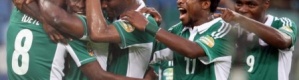 الدفع أولا .. لاعبو نيجيريا يطلبون المكافآت قبل المونديال