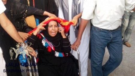 الجريحة بدون ساق زهراء صالح تشرشح البيض والعطاس وعلي ناصر
