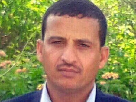 المسؤول السياسي لأنصار الله يكشف عن معمل متفجرات في جامعة الإيمان بعمران