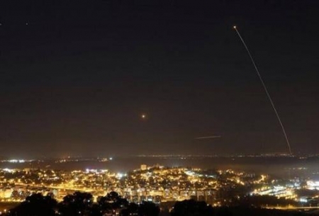 القسام تقصف تل أبيب وإسرائيل ترد بغارات