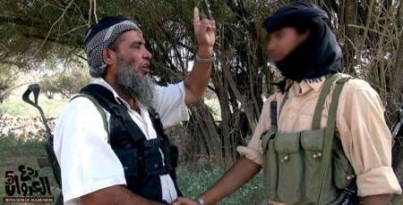 صورة بن ‘‘سرهاك الصيعري‘‘ قاد سيارة مفخخة على المنطقة العسكرية الأولى بسيئون
