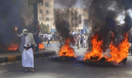 البيان : احتجاجات شعبية في صنعاء على رفع أسعار الوقود