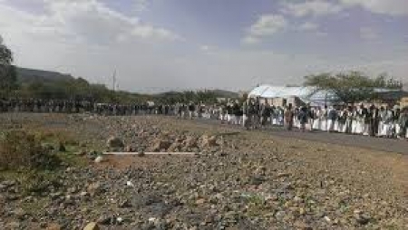 الحوثيون يطوّقون صنعاء ورعاة المبادرة الخليجية يحذرون