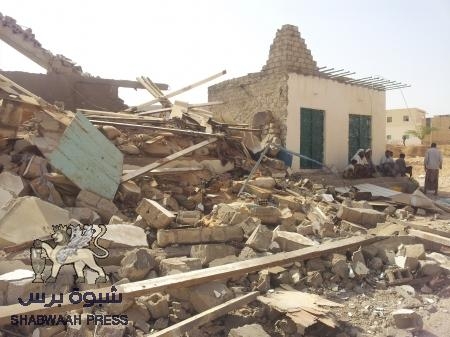 تفجير منزل بن طالب الكثيري المتهم بالعمل مع القاعدة  في وادي بن علي