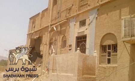 عاجل : انفجارات وأصوات رصاص رشاشات مختلفة في مدينة القطن بوادي حضرموت