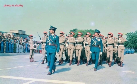 استكمال التحضيرات لفعالية عيد الجيش الجنوبي بالمكلا ومراقبون يتوقعون أن تحظى الفعالية بمشاركة شعبية غير مسبوقة