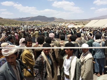 الحوثيون يعززون تواجدهم في مفرق الجوف والإصلاحيون يحشدون في مأرب لاستعادة السيطرة على المفرق