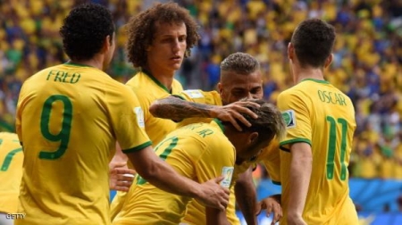 البرازيل تنفض غبار المونديال وتواجه كولومبيا