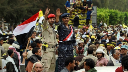 الـ BBC : الحوثيون يصعدون اعتصامهم في مداخل العاصمة صنعاء