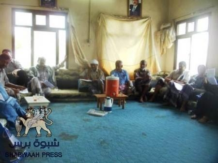 قيادة المؤتمر بالمحافظة بالفروع تجتمع بالدائرة 141 والدائرة 142 لمناقشة المستجدات الوطنية