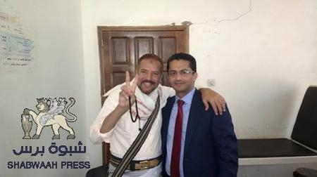 قيادي في حركة أنصار الله يزور السجين الجنوبي في صنعاء أحمد المرقشي