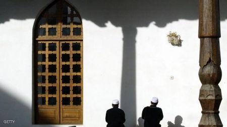 فتوى اسلامية في  طاجيكستان .. تحرم انتقاد الحكومة