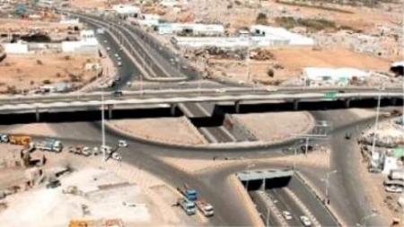 اغتيال جنديين في تعز برصاص مسلحي دراجة نارية وانفجار عبوة ناسفة بنقطة تفتيش للحثيون بصنعاء