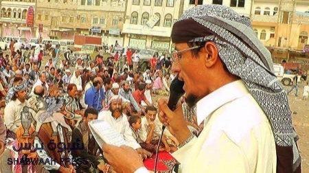 خطيب ساحة ردفان الهباب: الفرصة تاريخية لإعلان الدولة وعلى القيادة العمل والشعب سيرابط في الساحة حتى الاستقلال ..