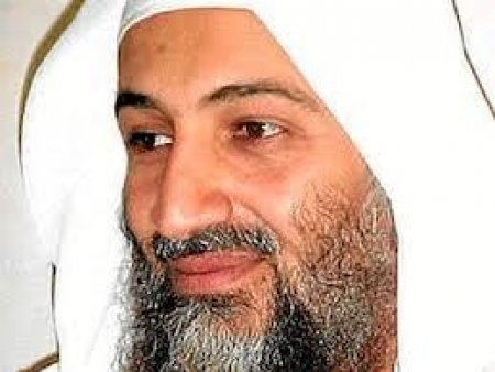 مسؤول أمريكي: جثة أسامة مكبّلة في قاع البحر بأسلاك وزنها 136 كجم