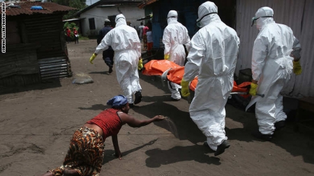 آخر تطورات ‘‘ إيبولا ‘‘.. حصيلة الوفيات تقفز لأكثر من 4000 من بين 8400 إصابة