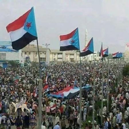 دبلوماسي غربي ينفجر ضاحكا عند الحديث عن الحراك الجنوبي ومكوناته وقادته !!
