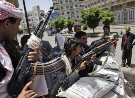 الشيخ ماجد الذهب يتولى قيادة الحوثيين في مواجهة القاعدة في رداع