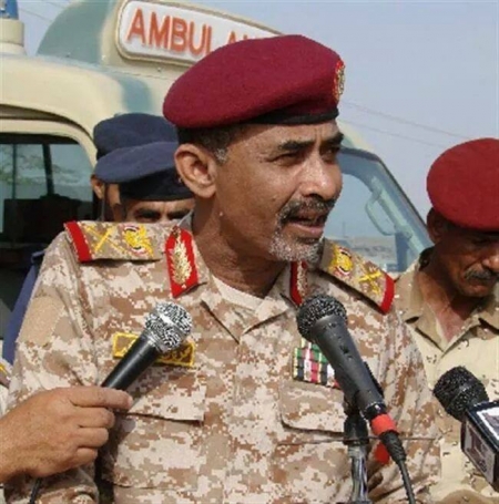 اللواء الصبيحي قائد المنطقة الرابعة يلتقي بقادة المحاور والقواعد والألوية بالمنطقة