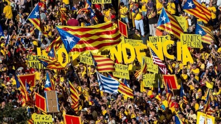 مدريد تسعى لمنع اقتراع جديد لانفصال كتالونيا