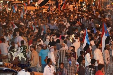 في اليوم السابع عشر للأعتصام .. ‘‘ صمـــــود أسطـــوري لثـــــوار الجنـــــــــوب‘‘(صور)