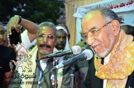 الجفري يُشيد بصمود وثبات أبناء ديس المكلا في وجه جبروت السلطات