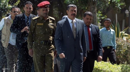 اليمن..حكومة بحاح تفشل بنيل الثقة