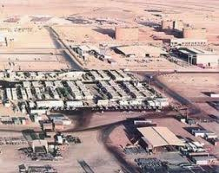 بعد الهجوم بالصواريخ على ميناء بلحاف : صافر تنفي توقف انتاجها