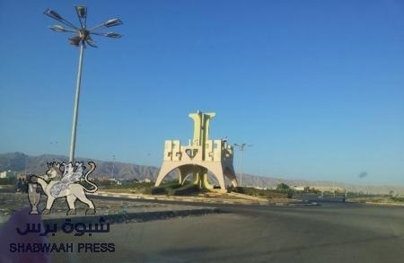 إزالة صور‘‘صالح‘‘ نهائياً ولأول مرة من قلب النصب التذكاري بالمكلا(صور)‎