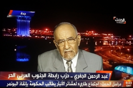 قيادي جنوبي بارز يناشد المجتمع الدولي والعربي بالتدخل لإنقاذ حياة هادي ووزير دفاعه