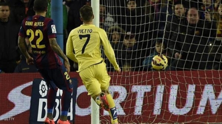 برشلونة يفوز ويواصل مطاردة ريال مدريد