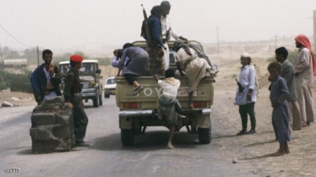 الحوثيون يحذرون السفراء من مغادرة اليمن