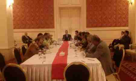 &lsquo;&lsquo;حوارات موفنبيك&lsquo;&lsquo; تفشل في الوصول الى حل للأزمة اليمنية وبوادر اتفاق لتشكيل مجلس رئاسي