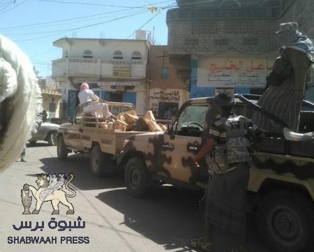 قبائل بلحارث والأشراف يستولون على معسكر ‘‘حيد بن عقيل‘‘ بمديرية عسيلان