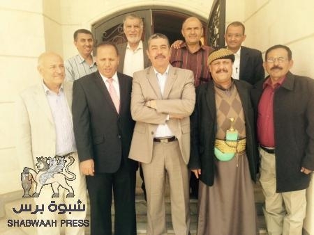 زيارة جنوبية تضامنية لدولة الأستاذ/ خالد بحاح إلى منزله بصنعاء
