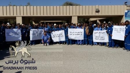 عمال بترو مسيلة يهددون بوقف الضخ في أنبوب النفط
