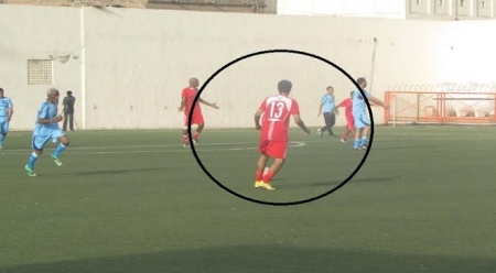 وفاة لاعب خلال مباراة كرة قدم في دوري الحراك بعدن