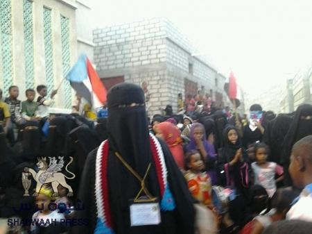 كلمة وفاء للمرأة الجنوبية في عيدها!