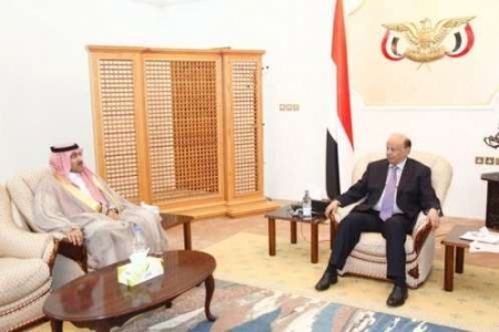 الرئيس هادي يستقبل سفير خادم الحرمين في عدن