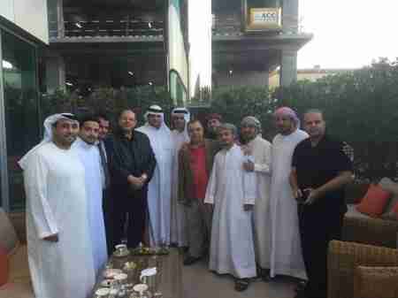 على طريق لقاء القيادات الاشتراكية في أبوظبي:علي ناصر يلتقي بناشطين من يافع