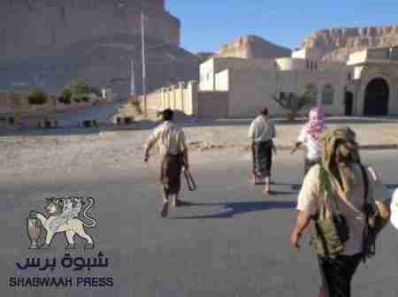 مقتل ضابط من اللواء 135 بمدينة القطن