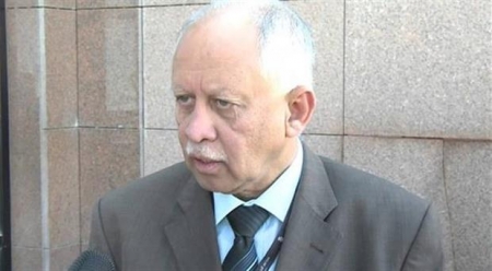 هادي يكلف وزير الصحة القيام بأعمال ‘‘الخارجية‘‘