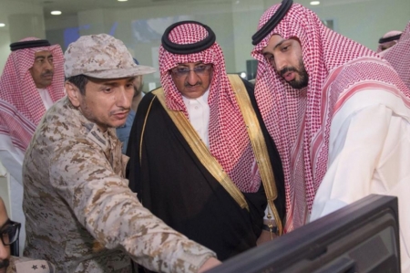 الفايننشال تايمز:‘‘عاصفة الحزم‘‘ تقود محمد بن سلمان الى العالمية في سن مبكر