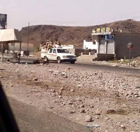 المقاومة الشعبية تسيطر على مثلث العند ومقتل عشرات الحوثيين